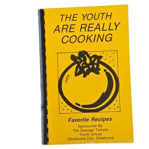 1986 OKC Cookbook Evangel Temple Youth Group Oklahoma City Vintage Recipe Book